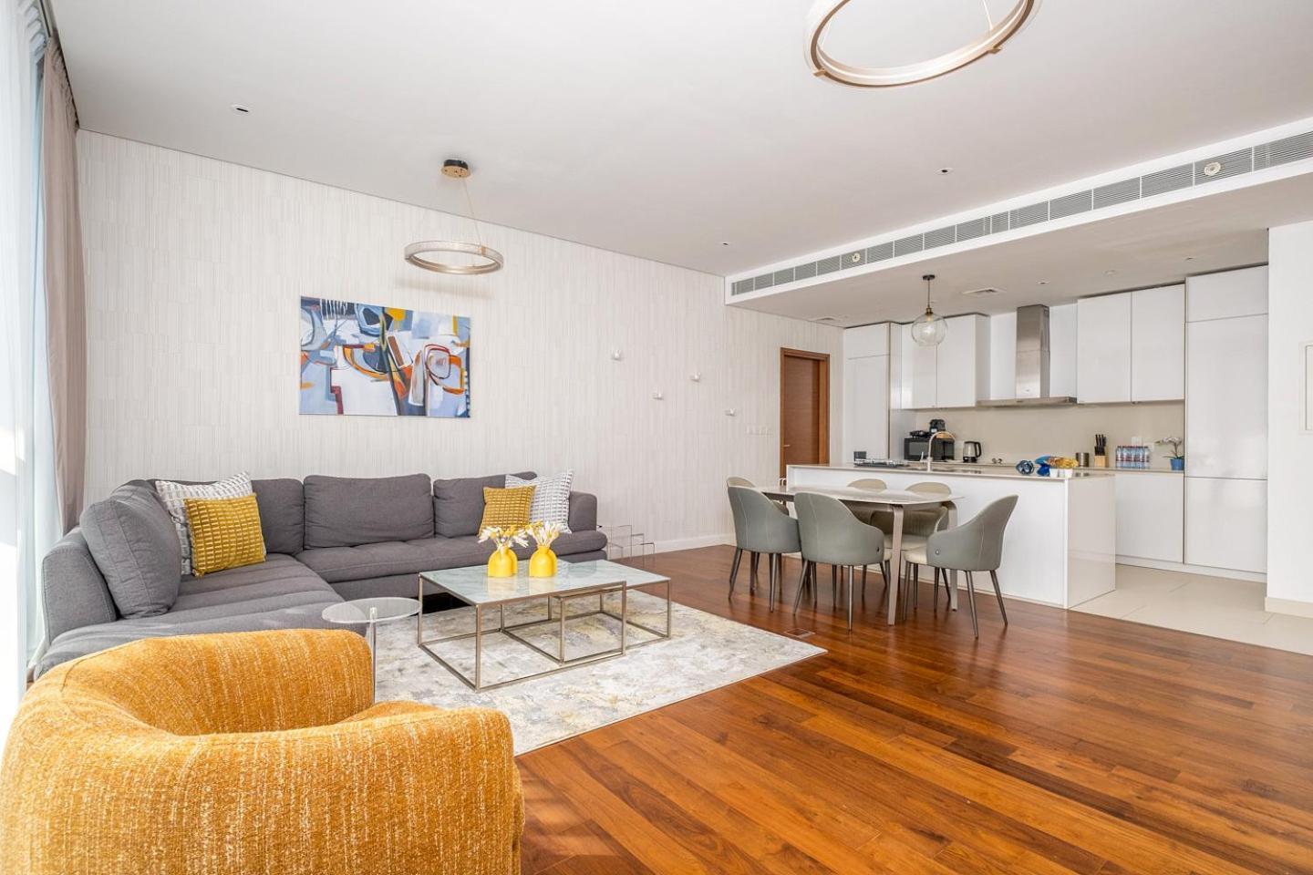 Lush 2 & Half Br In Walk With Burj Khalifa View Apartment